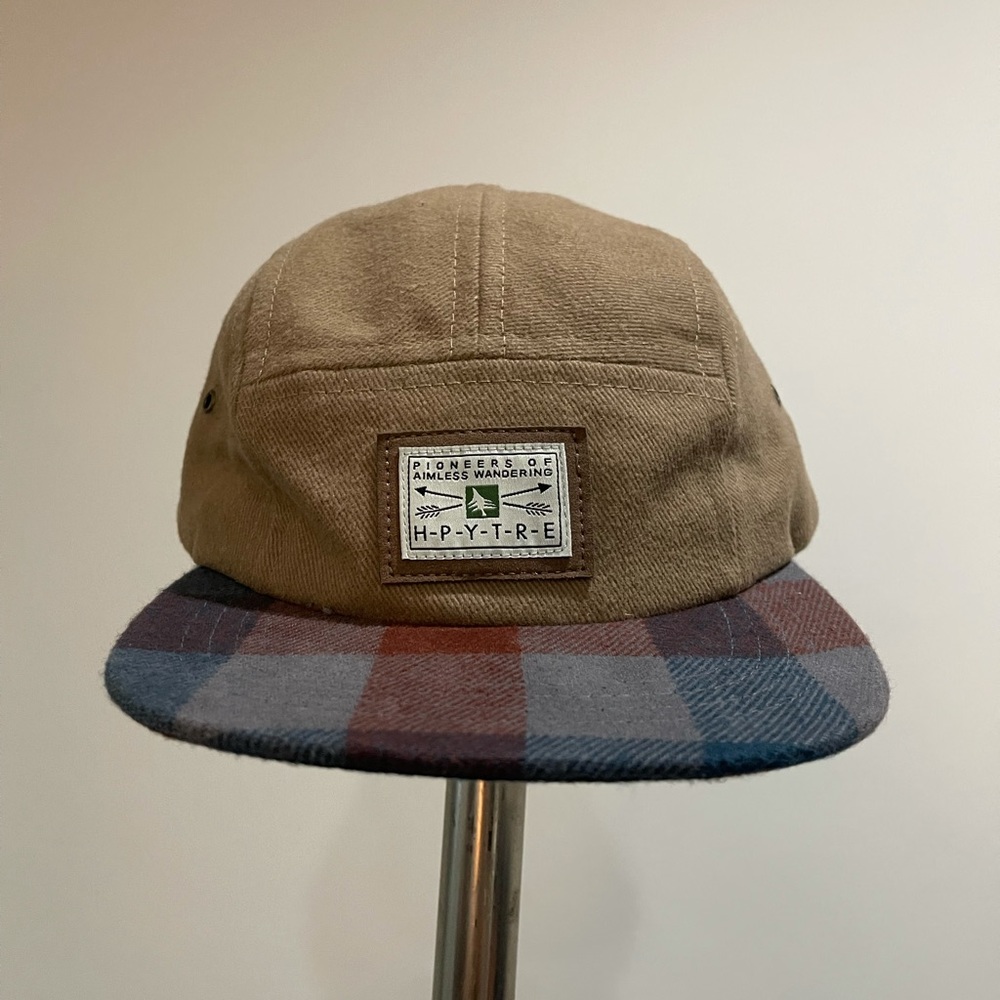 Hippy Tree Hat (Brown/Grey/Blue/Red), Never Worn)